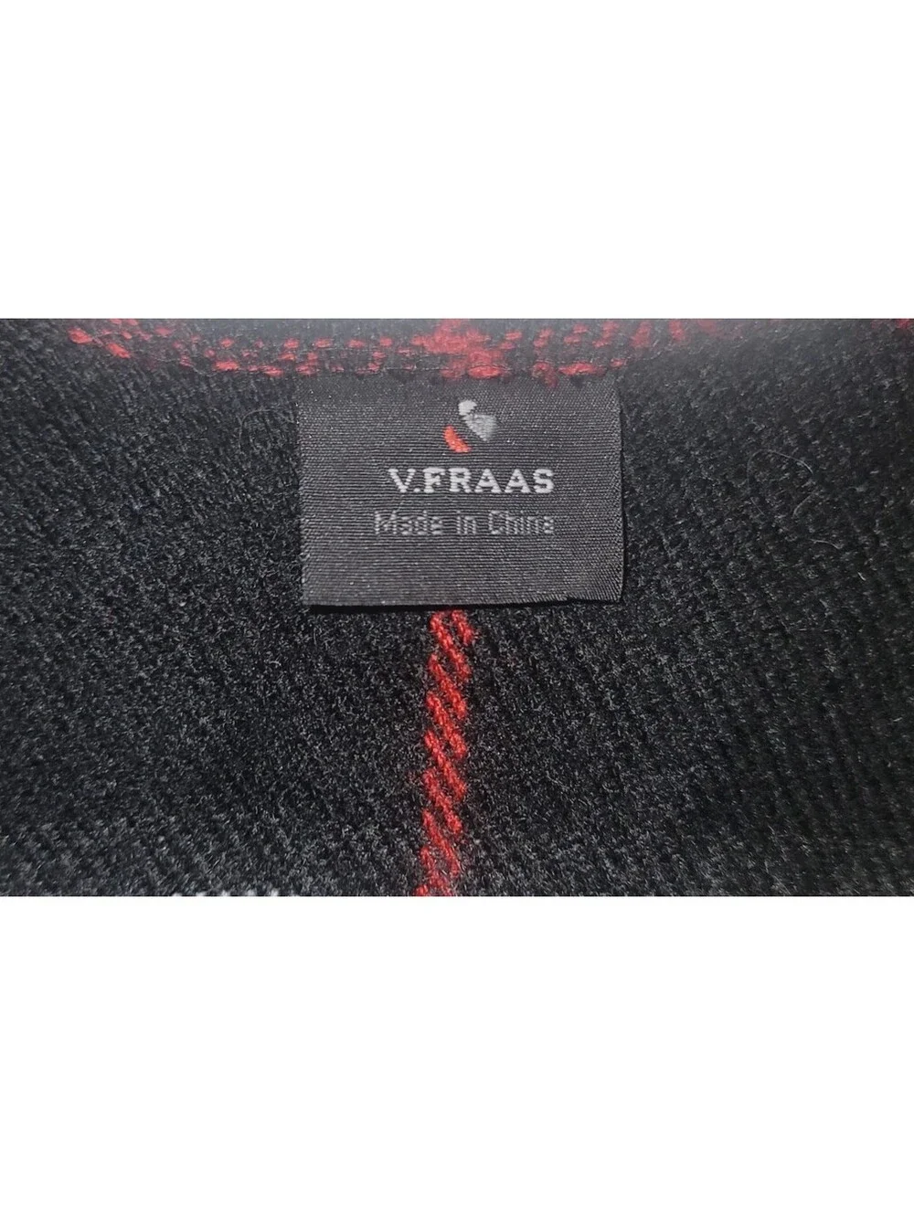 V.FRAAS BLACK RED WHITE PLAID OVERSIZED THROW PONCHO SCARF ONE SIZE